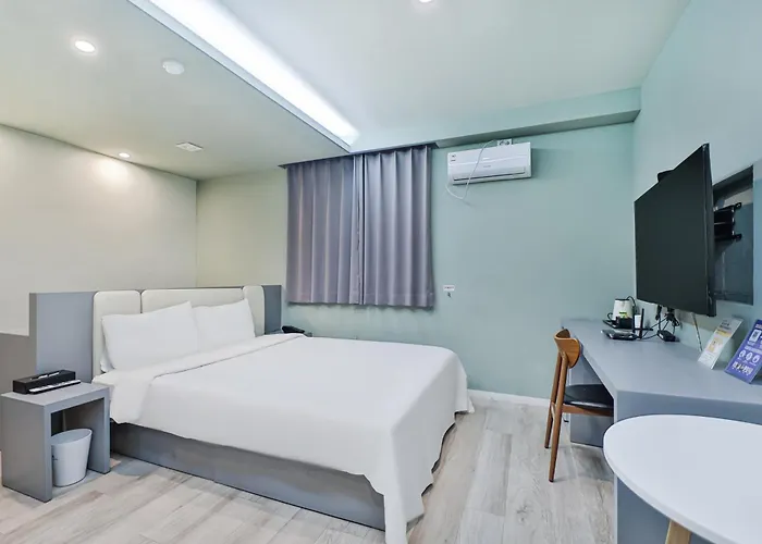 Sloth Seomyeon Hotel Busan