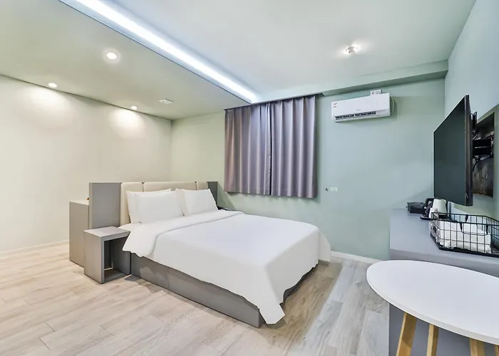 Sloth Seomyeon Hotel Busan