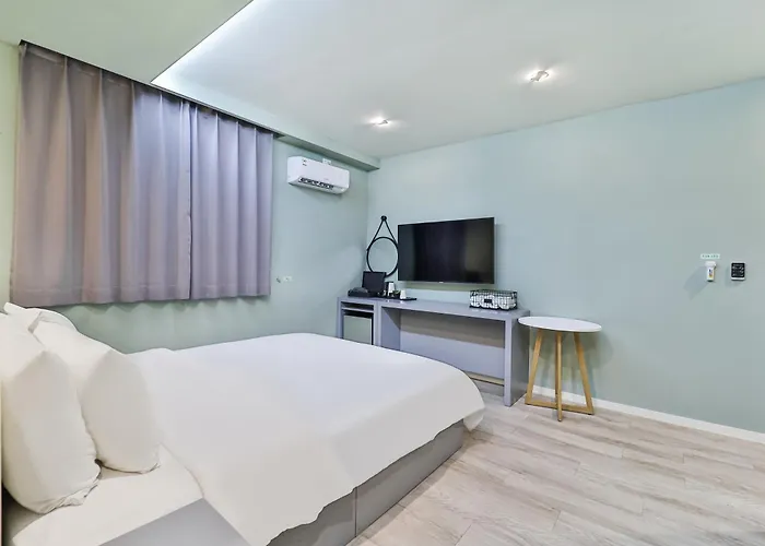 Hotel Sloth Seomyeon Busan